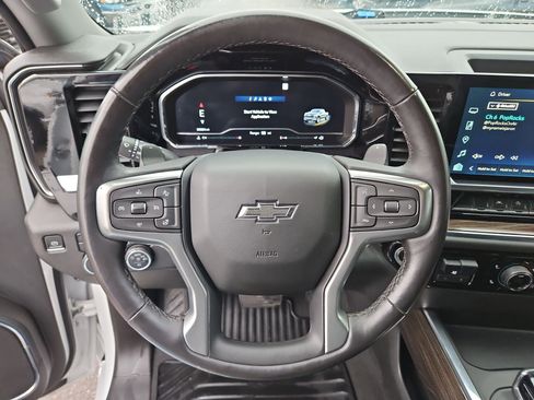 Used 2023 Chevrolet Silverado 1500 RST w/ Convenience Package II image 16