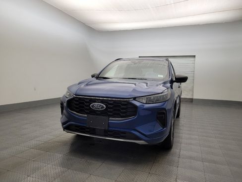 Used 2023 Ford Escape ST-Line image 15