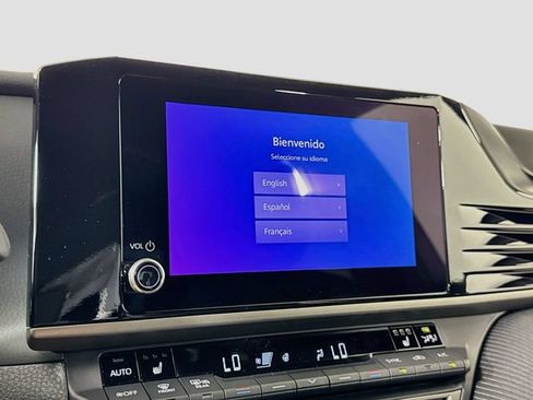 Certified 2025 Toyota Camry SE w/ Convenience Package AWD/4WD image 23