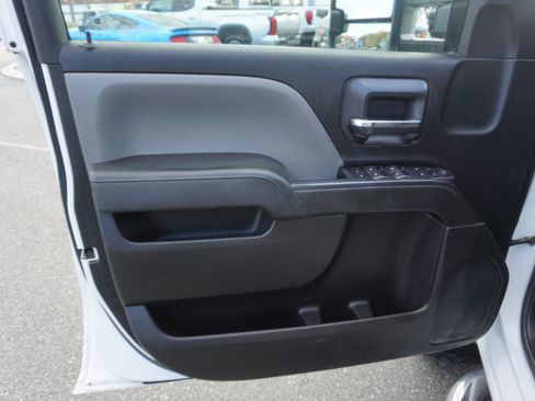 Used 2019 Chevrolet Silverado 2500 W/T w/ WT Convenience Package image 11