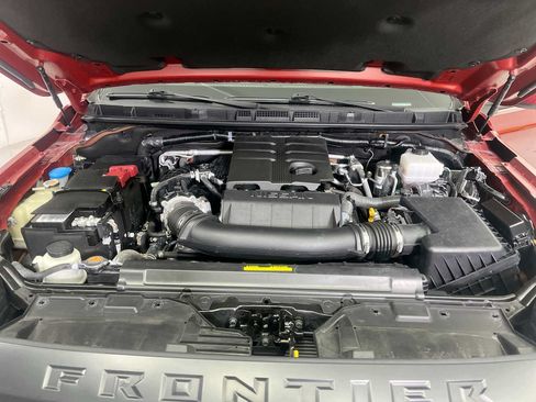 Used 2024 Nissan Frontier PRO-4X w/ Pro Convenience Package AWD/4WD image 23