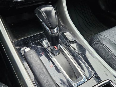 Used 2016 Honda Accord EX-L image 12