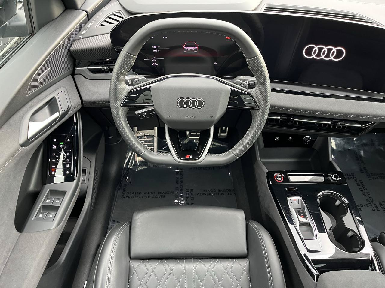 Used 2025 Audi SQ6 e-tron Premium Plus w/ Premium Plus AWD/4WD image 3