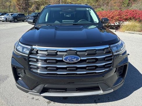 New 2026 Ford Explorer Active image 12