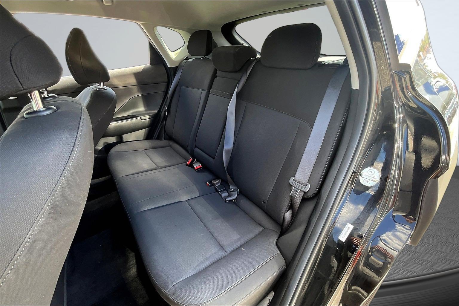 Used 2025 Hyundai Kona SEL FWD image 20