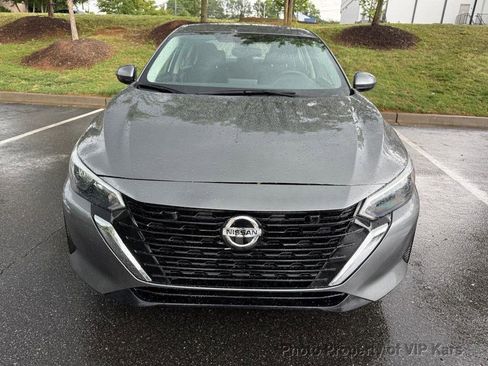 Used 2025 Nissan Sentra S FWD image 2