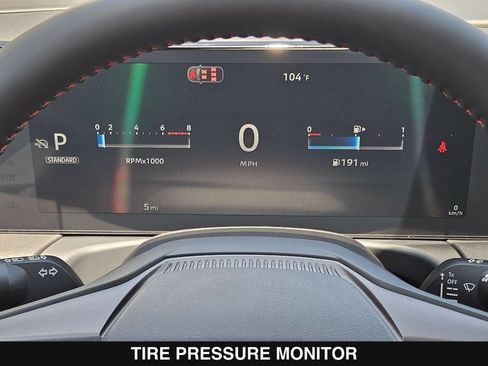 New 2027 Nissan Sentra SR w/ SR Premium Package FWD image 27