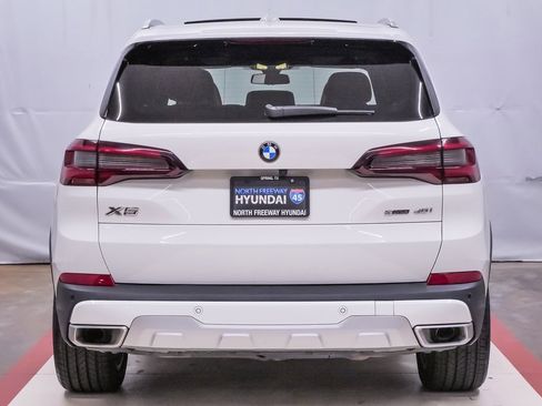 Used 2023 BMW X5 sDrive40i w/ Premium Package image 7