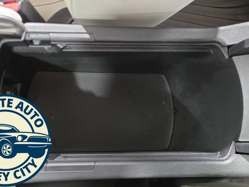 Used 2018 Honda Accord Touring image 24