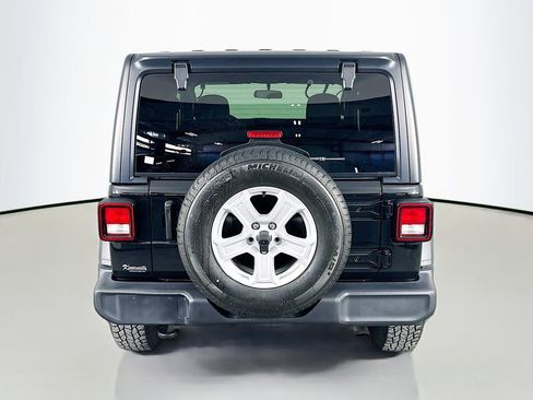 Used 2022 Jeep Wrangler Sport S image 6