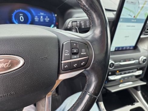 Used 2020 Ford Explorer Platinum w/ Premium Technology Package image 32