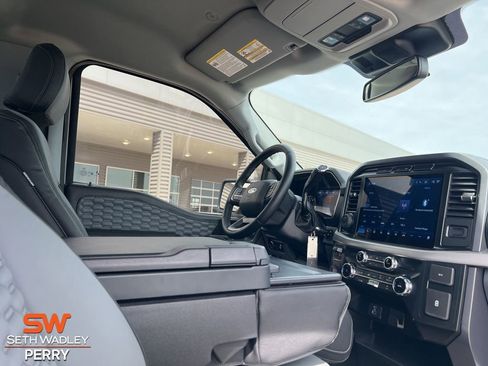 New 2023 Ford F150 XLT w/ Equipment Group 301A Mid image 10