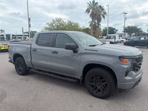Used 2024 Chevrolet Silverado 1500 Custom w/ Turbomax Blackout Package RWD image 4
