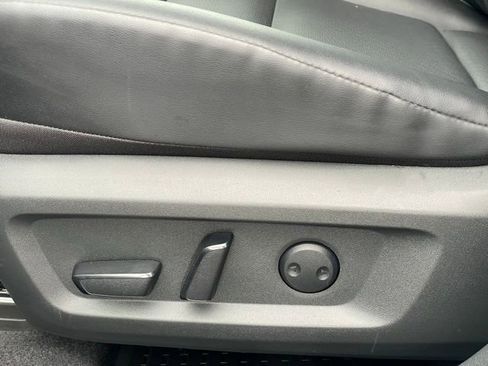 Certified 2023 Nissan Rogue SV w/ SV Premium B Package AWD/4WD image 14