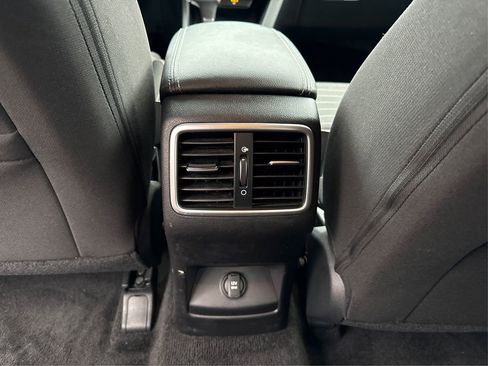 Used 2018 Kia Sportage LX w/ LX Popular Package image 31