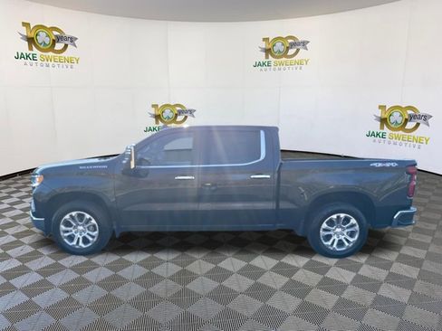 Used 2023 Chevrolet Silverado 1500 LTZ w/ LTZ Premium Package image 6