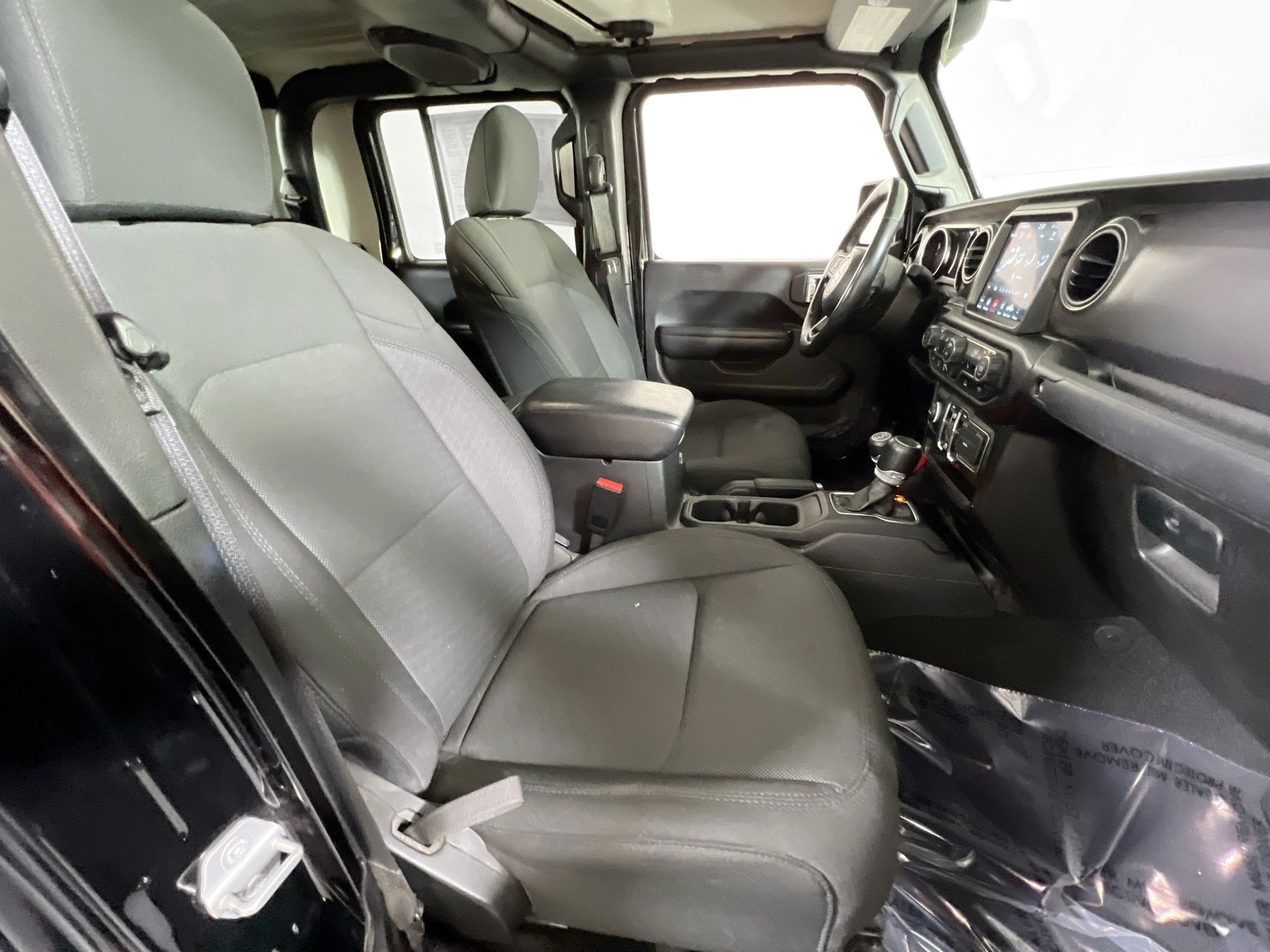 Used 2023 Jeep Gladiator Sport AWD/4WD image 27