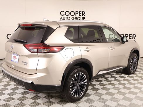 Used 2026 Nissan Rogue Platinum w/ Platinum Premium Package AWD/4WD image 22
