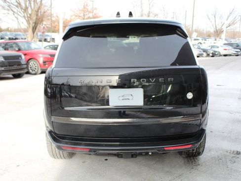 New 2026 Land Rover Range Rover SV image 6