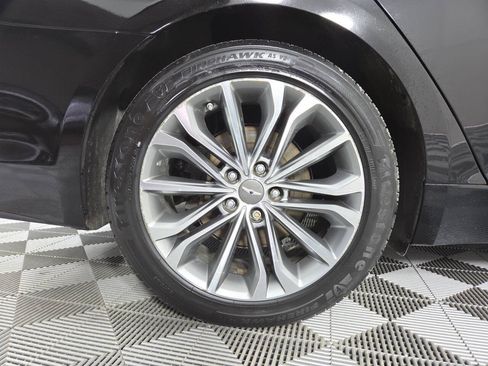 Used 2017 Genesis G80 3.8 AWD/4WD image 10