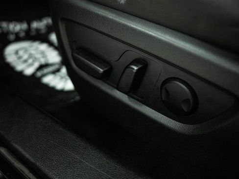 Used 2024 MAZDA CX-30 AWD 2.5 S w/ Premium Package image 16