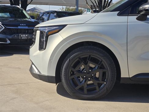 New 2026 Kia Carnival SX Prestige image 5