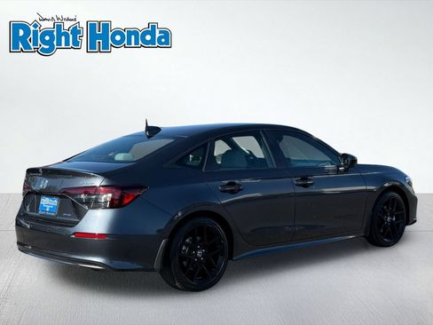 Used 2025 Honda Civic Sport image 8