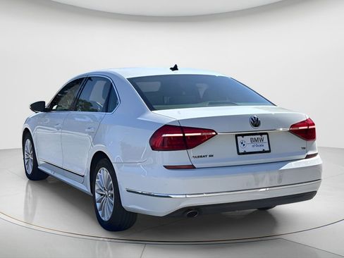 Used 2016 Volkswagen Passat 1.8T SE image 11