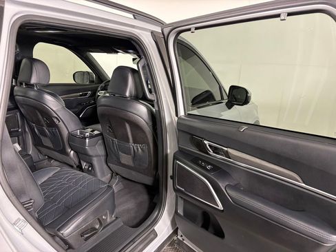 Used 2024 Kia Telluride SX Prestige X-Pro AWD/4WD image 37