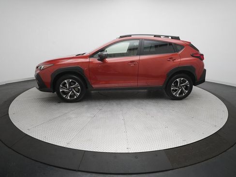 Used 2024 Subaru Crosstrek 2.0i Premium w/ Crosstrek Mirror Package image 23