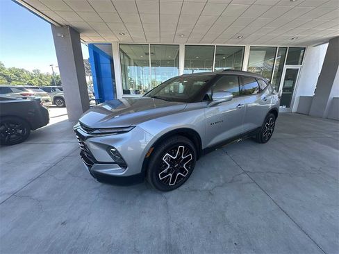 New 2025 Chevrolet Blazer RS w/ Driver Confidence II Package image 4