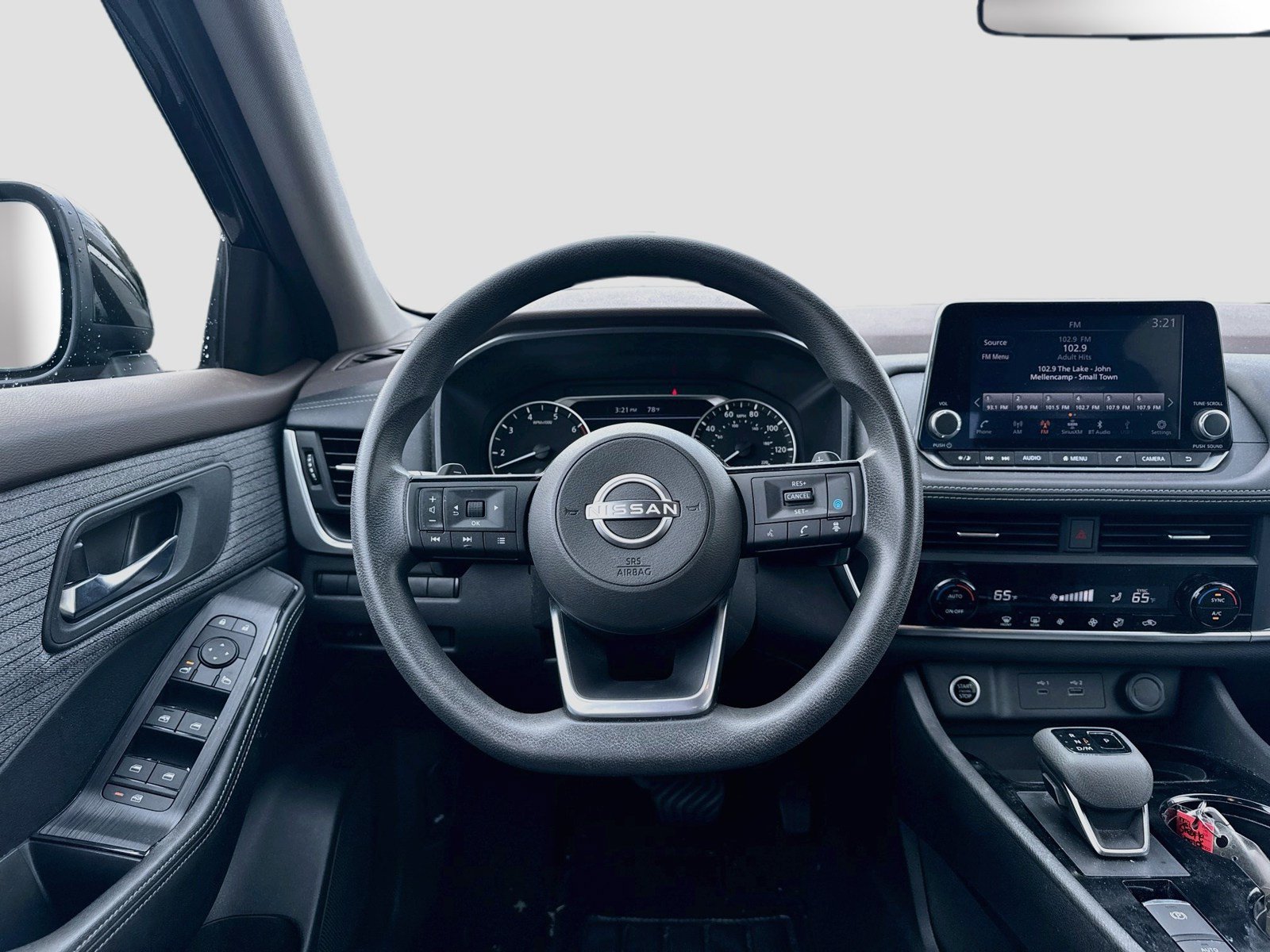 Used 2023 Nissan Rogue SV FWD image 22