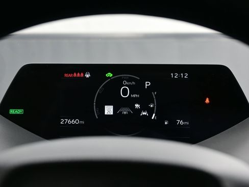 Used 2024 Toyota Prius LE image 23