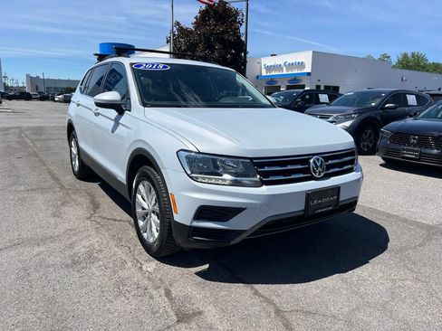 Used 2018 Volkswagen Tiguan SE w/ Panoramic Sunroof Package AWD/4WD image 7