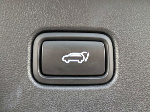 Used 2022 Hyundai Tucson Limited image 14