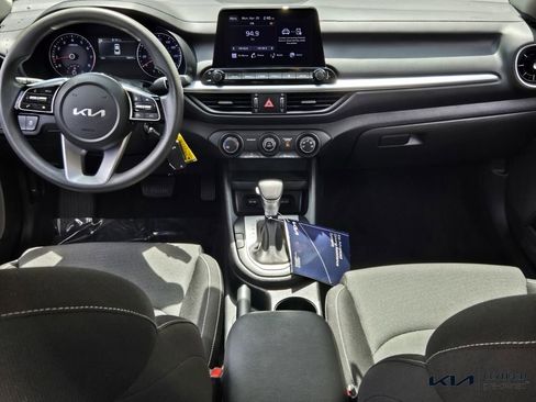 Certified 2023 Kia Forte LXS w/ LXS Technology Package image 13