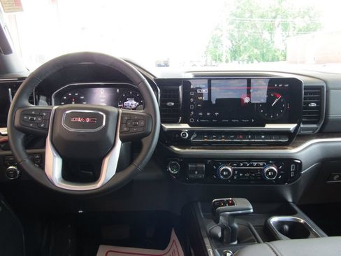 Used 2026 GMC Sierra 1500 Elevation w/ Elevation Premium Package AWD/4WD image 5