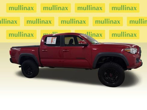 Used 2016 Toyota Tacoma TRD Off-Road w/ Towing Package AWD/4WD image 2