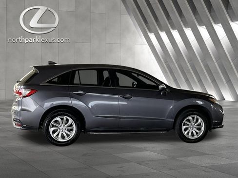 Used 2018 Acura RDX FWD w/ Technology Package image 4