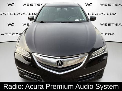 Used 2017 Acura TLX image 2