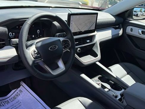 New 2026 Ford Explorer Active w/ Active Comfort Package RWD image 15