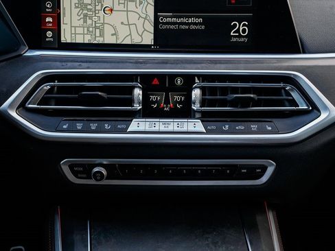 Used 2023 BMW X5 xDrive40i w/ M Sport Package image 15