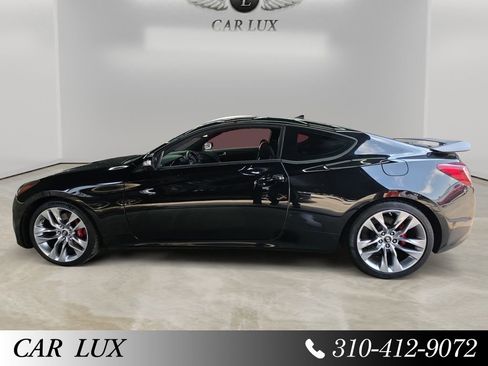Used 2014 Hyundai Genesis 3.8 RWD image 2