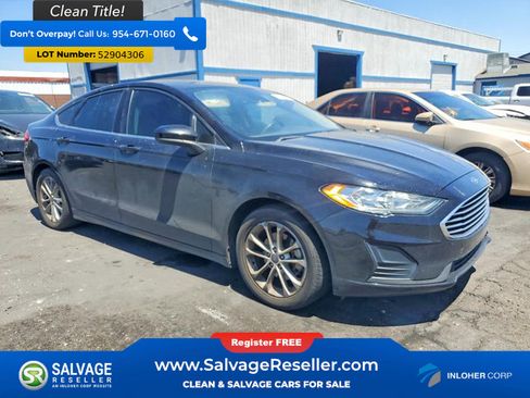 Used 2019 Ford Fusion SE FWD image 5