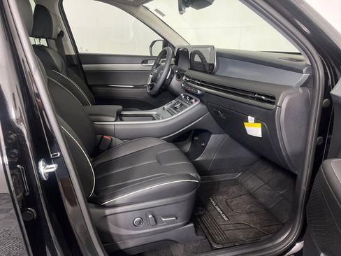 Used 2025 Hyundai Palisade SEL image 28