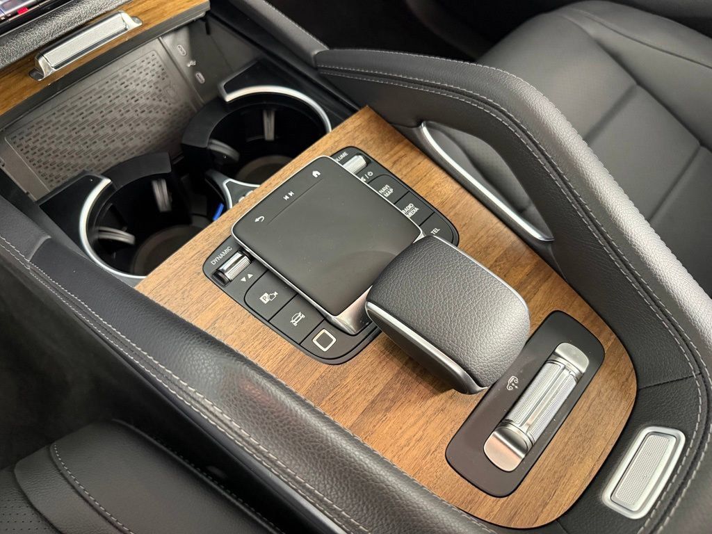 Certified 2025 Mercedes-Benz GLS 450 4MATIC w/ AMG Line Exterior image 31