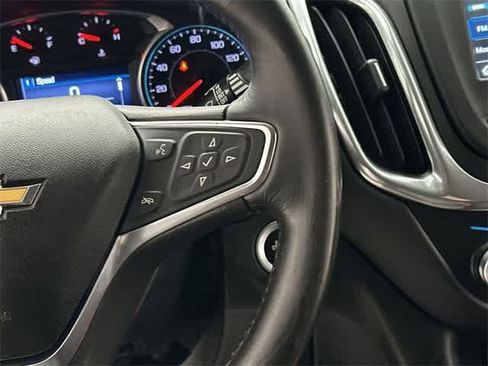 Used 2019 Chevrolet Equinox LT image 9