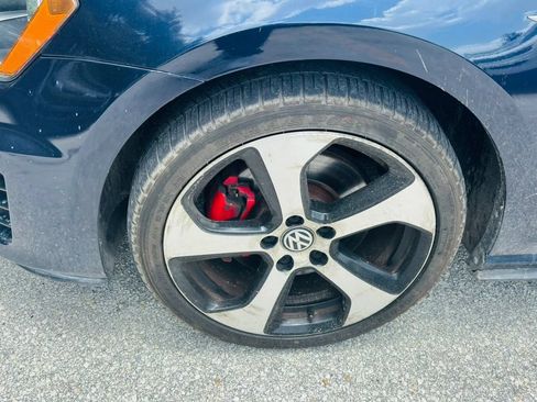 Used 2017 Volkswagen GTI S FWD image 21