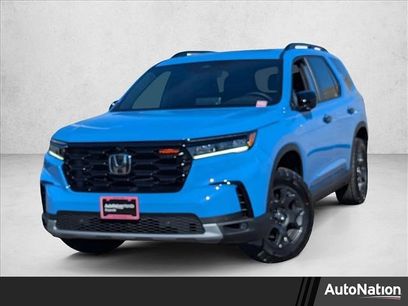 New 2025 Honda Pilot TrailSport