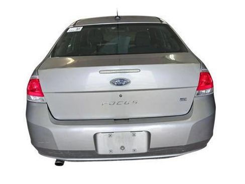 Used 2008 Ford Focus SES FWD image 4